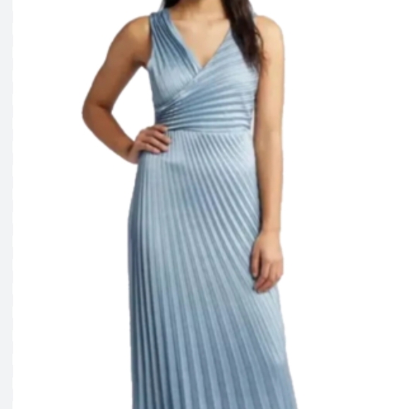 Sam Edelman Dresses & Skirts - Sam Edelman Elegant Blue Pleated Dress